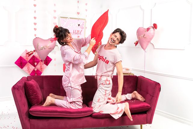 PartyDeco Heart with arrow 26"/66cm