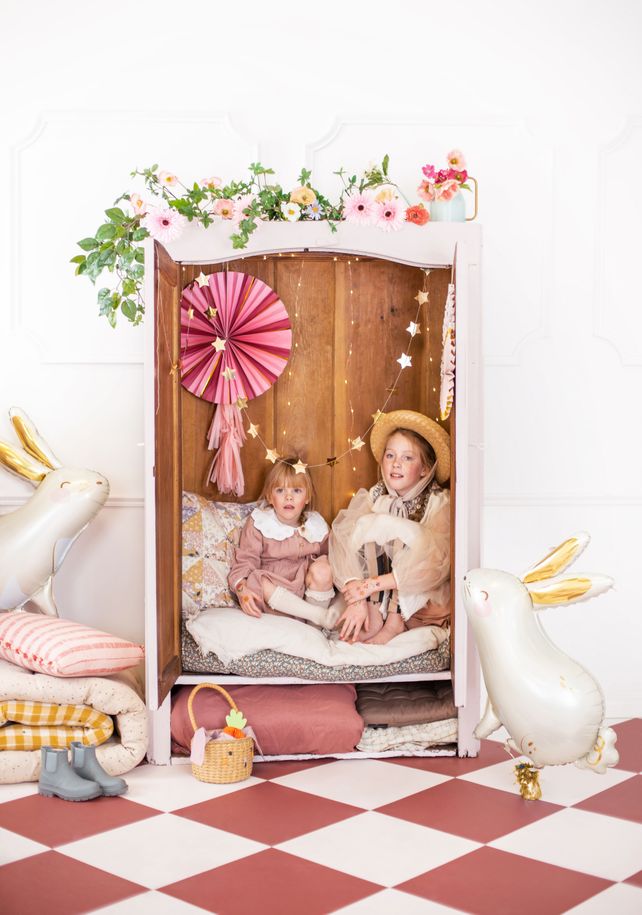 PartyDeco Hare 35"/89cm