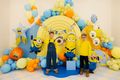 PartyDeco Minion Tim 39"/99cm thumb
