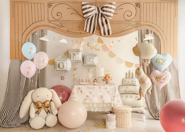 PartyDeco Bunny 33"/84cm